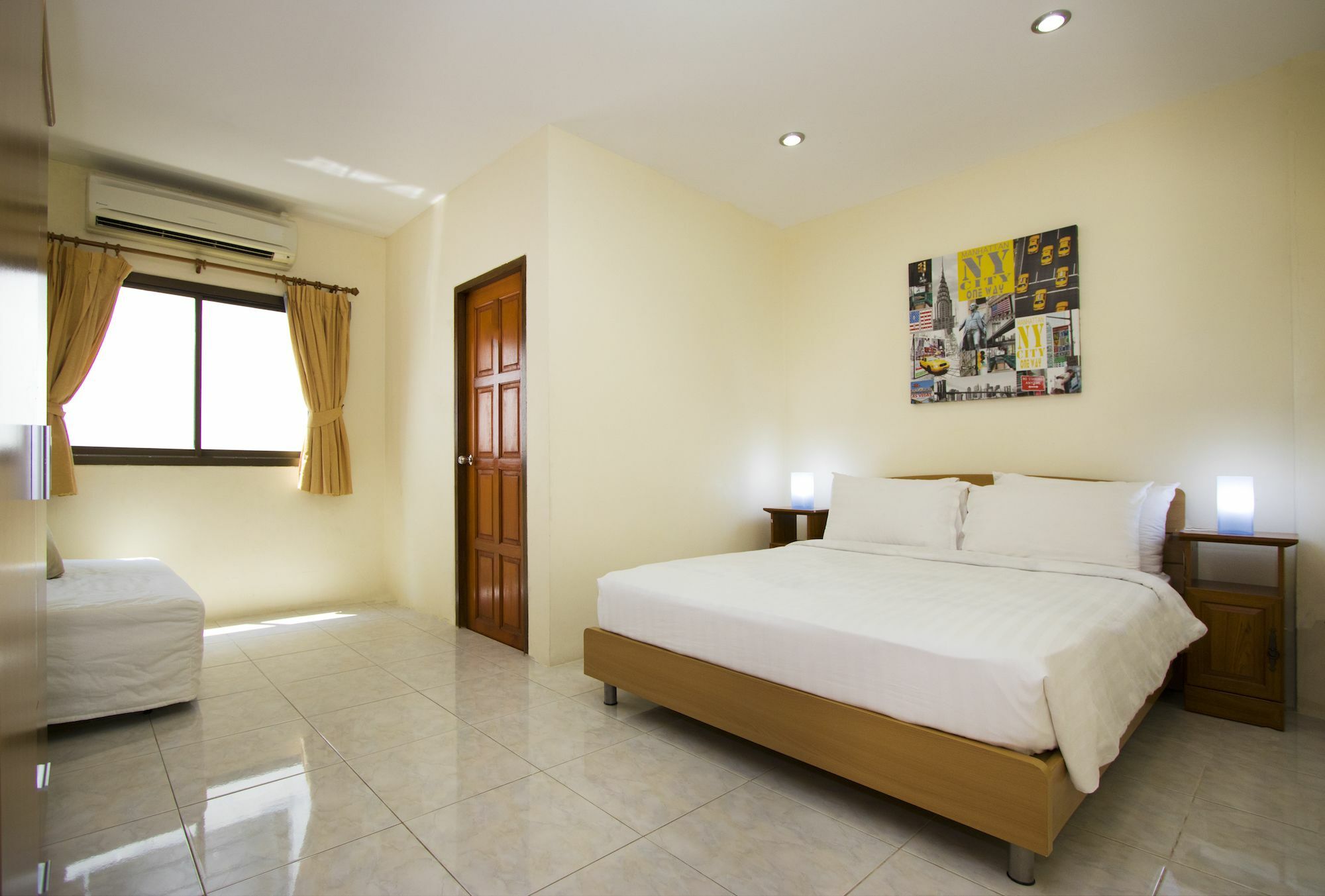 Ashford Villas Cosy Beach Pattaya Exterior foto